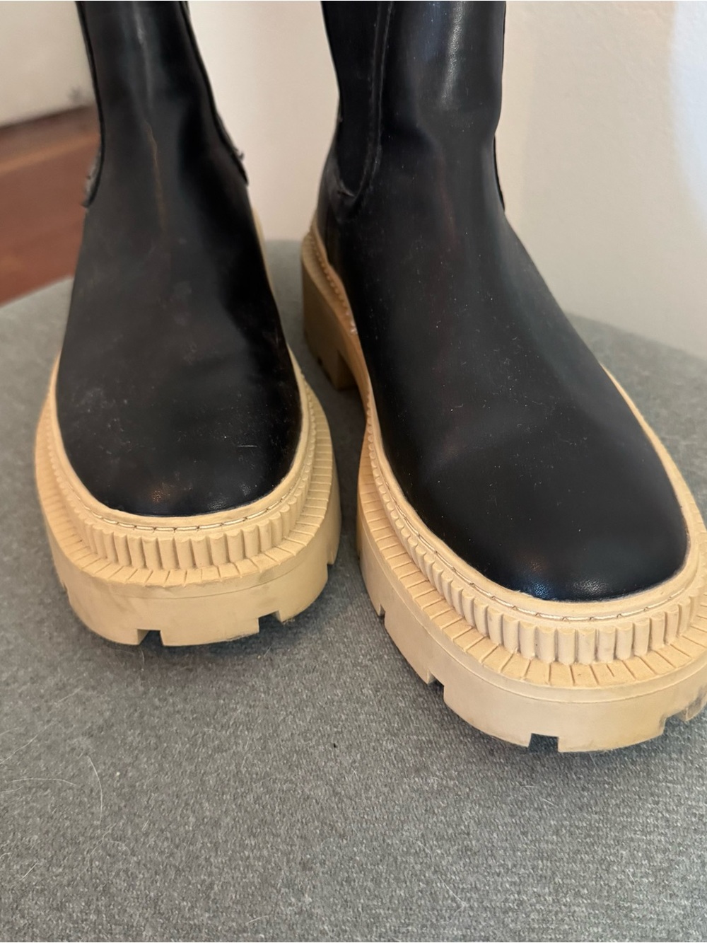 Mango Black Chelsea Lug Sole Platform Boots Size 9 - Picture 5 of 9